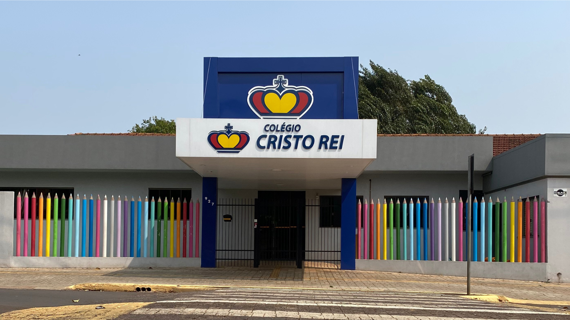 Fachada do Colégio Cristo Rei